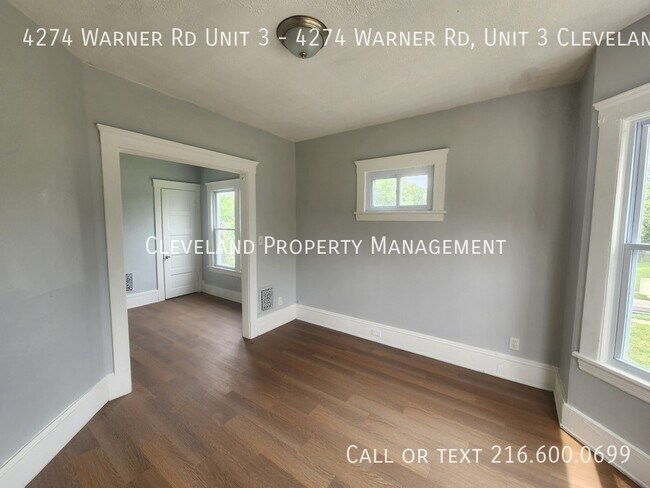 4274 Warner Rd Unit 4274 Warner Rd, Unit 3 Cleveland, OH 44105