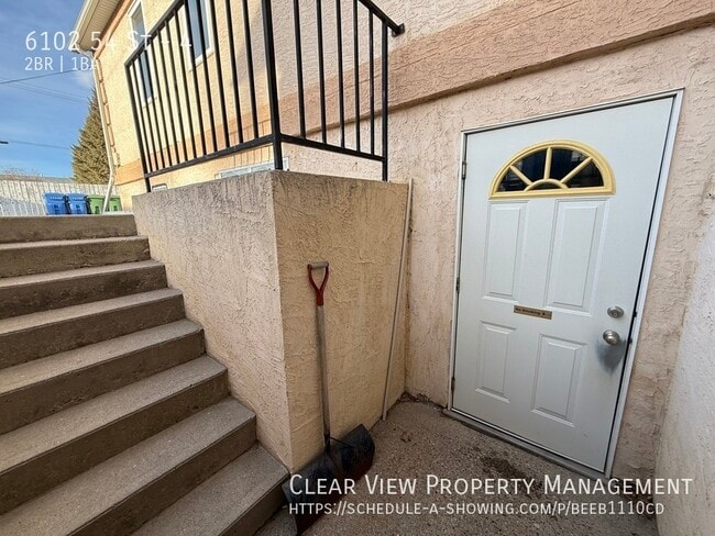 Photo - Recently renovated two-bedroom, one-bathroom suite with UTILITIES INCLUDED in Taber!! Unit 4