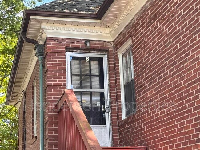 224 Harrill St