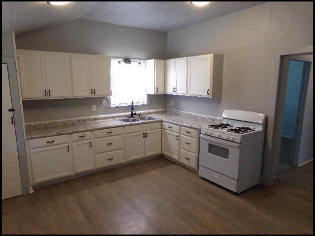 Photo - 1801 W Long 17th St