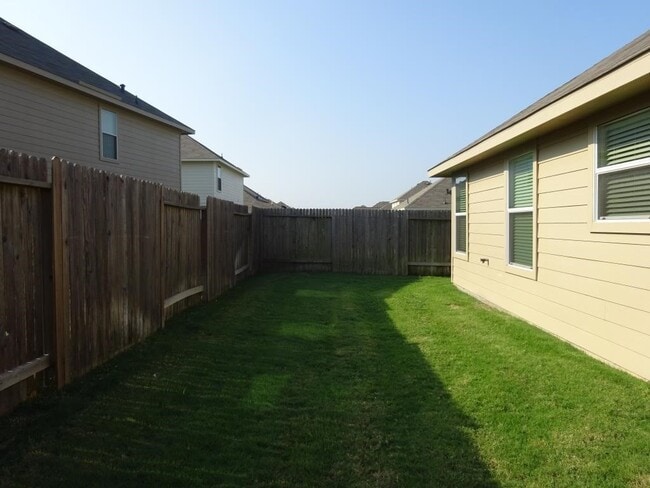 Building Photo - 6034 Brenwood Trails Ln