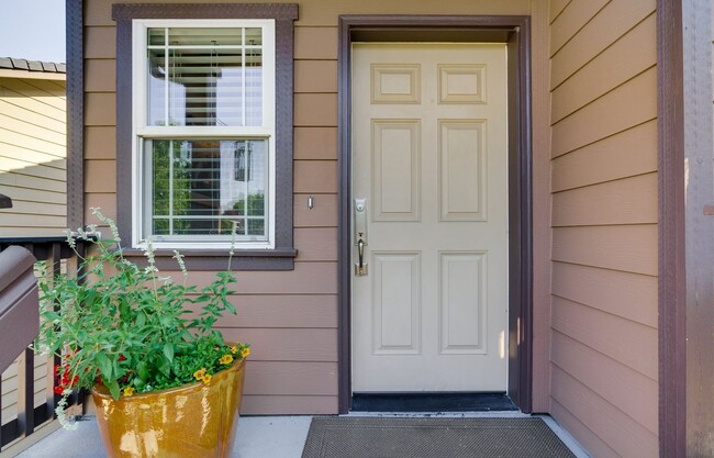 Photo - Spacious Happy Valley Townhome Featuring Three Bedrooms, Two Balconies & Attached Garage