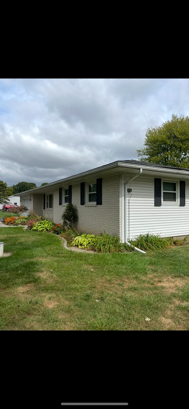 Photo - 5044 Jolly Rd