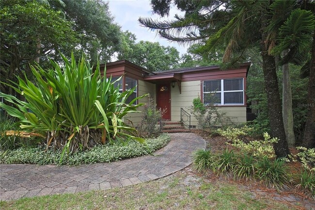 Building Photo - 1808 Delaney Ave Rental