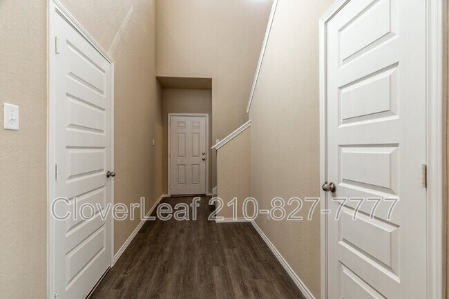 2416 Marty Way