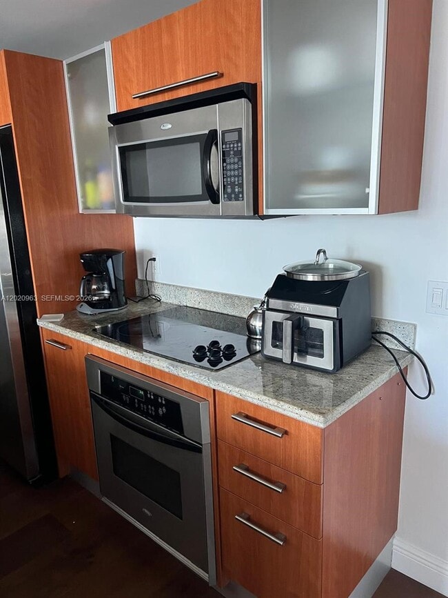 Photo - 185 SW 7th St Unit 3209