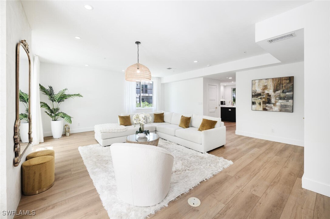 Photo - 888 10th St S Unidad 101 Rental
