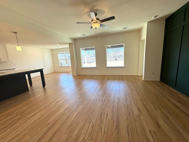 Photo - Stunning 3 bedroom, 2 bathroom home located in Bixby, Oklahoma!