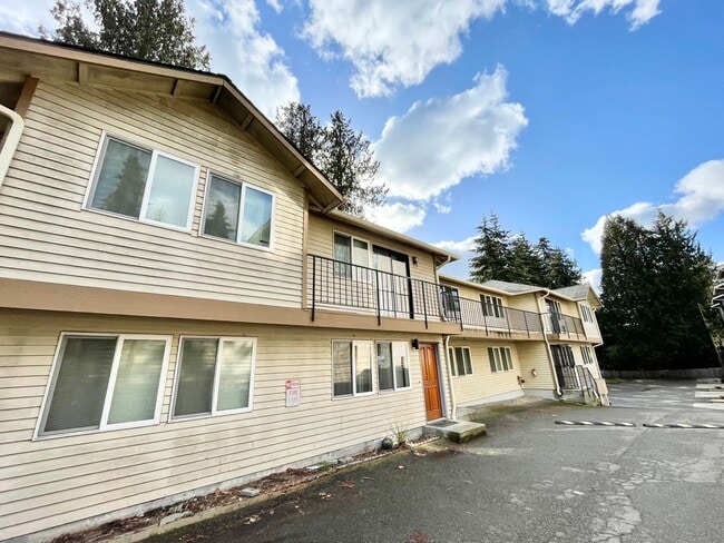 Building Photo - 2301 Unit C