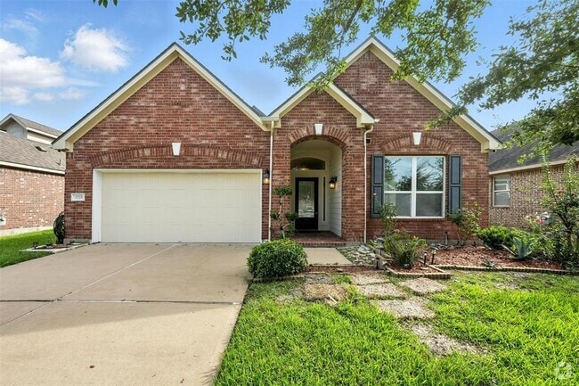 Building Photo - 9219 Gilbert Hollow Dr Rental