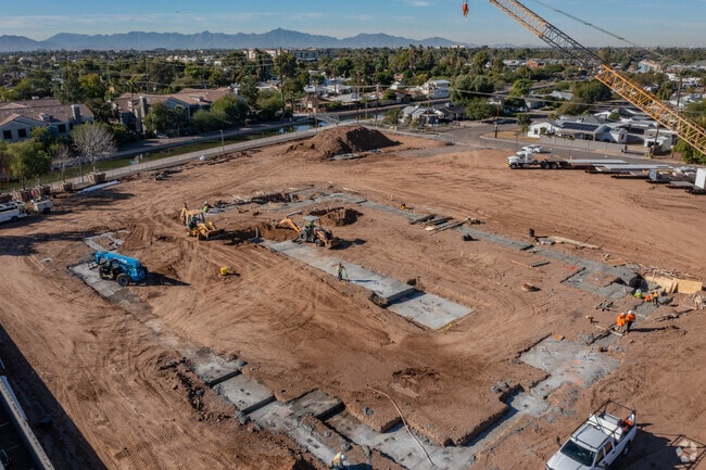 November 2022 - Aura Uptown