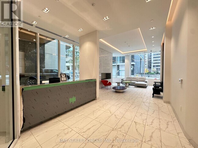 Photo - 238 Simcoe St Unité 2006