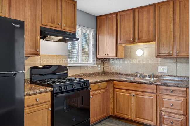 Photo - 2515 Valley Brook Dr