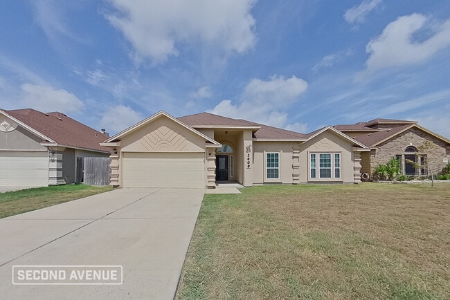 Building Photo - 3609 Sapphire Ct