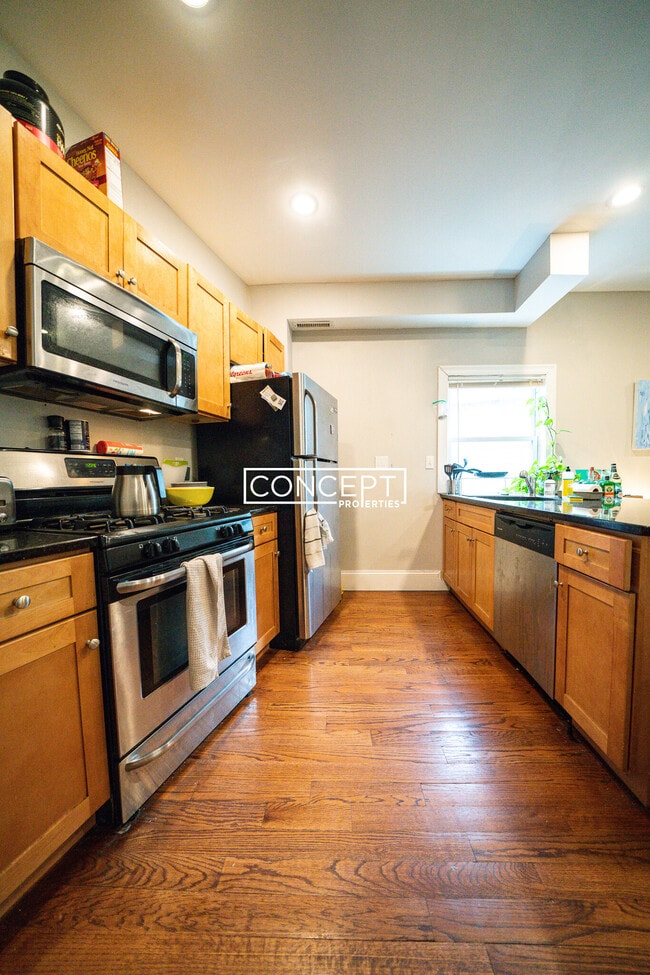 Photo - 344 Centre St Unit 1