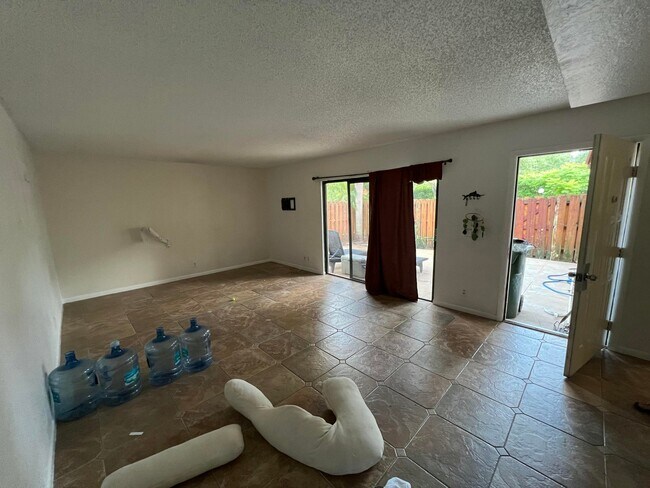 Photo - 3216 Spanish Wells Dr