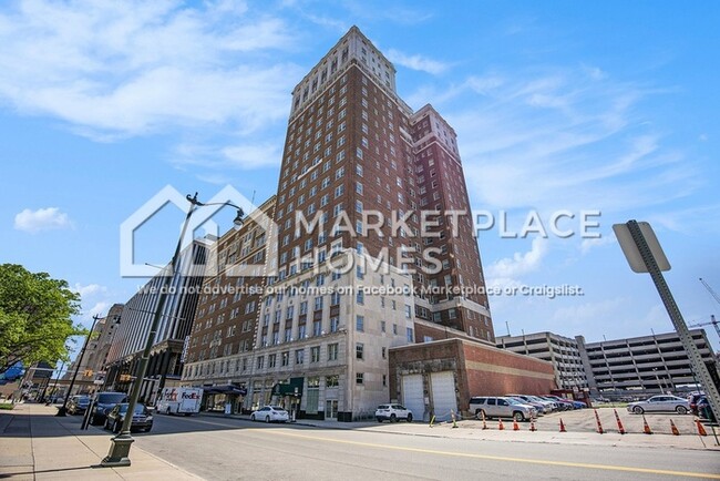 Photo - 525 W Lafayette Blvd Unit 14E