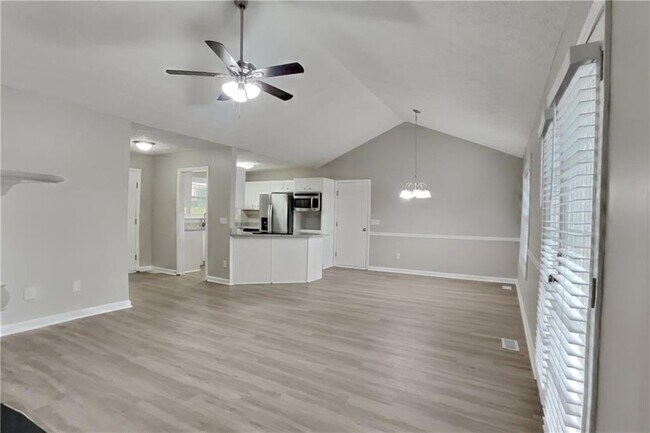 Photo - 5493 Riverchase Dr