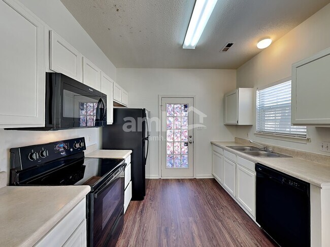 Photo - 9032 Little Hampton Pl