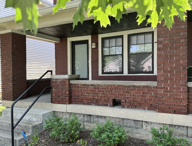 Photo - 1129-1131 Keystone Ave Unidad 1129