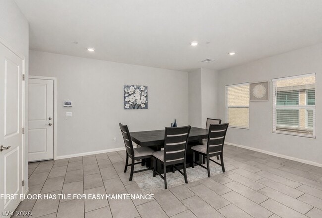 Photo - 330 Spring Dove Ave