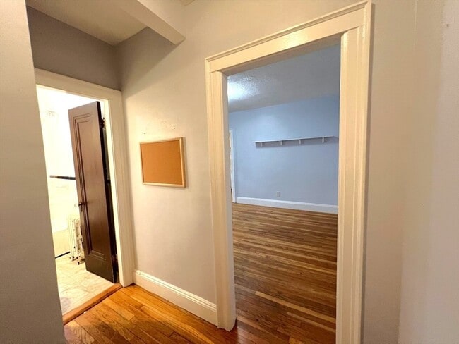 Photo - 48 Strathmore Rd Unit #23