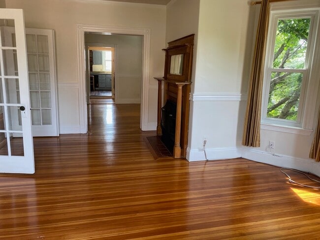 Photo - 1560 Cambridge St Unidad 3