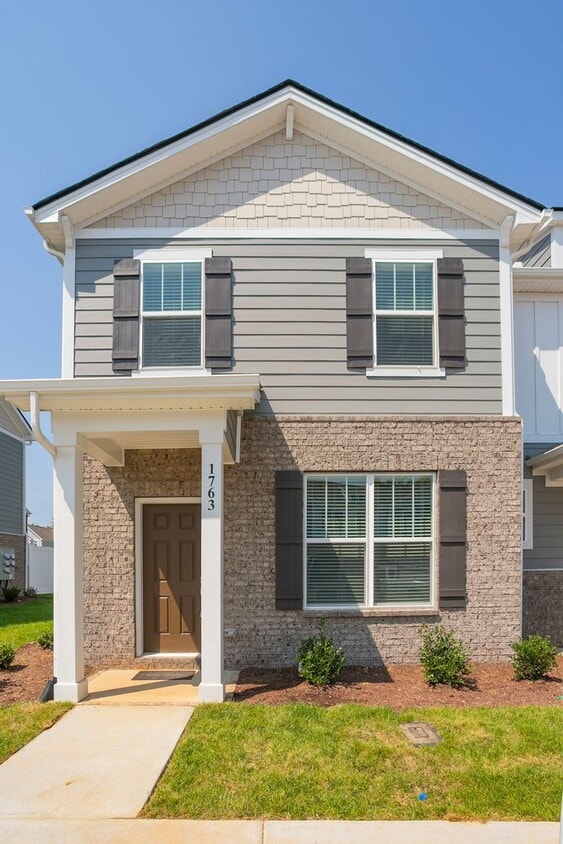 Photo - 1763 Frodo Way-