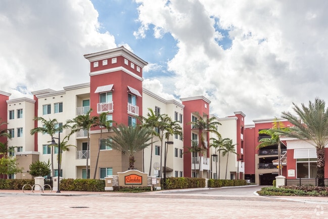 Building Photo - Cordoba Rental