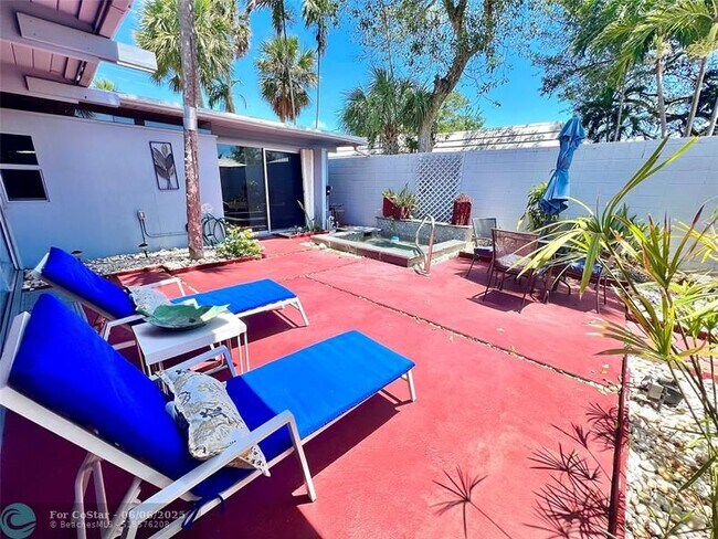 Photo - 234 Pine Ave