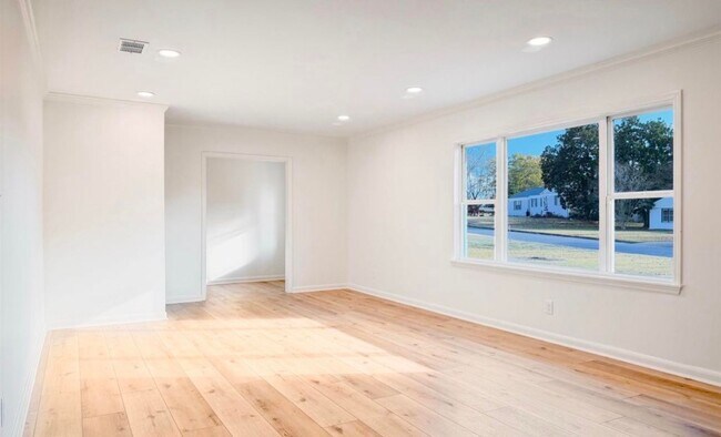 Photo - Beautiful 3/2 Home Available Now!