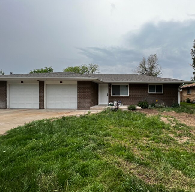 Newly Renovated 2 Bed 1 Bath Duplex in Nor... - Newly Renovated 2 Bed 1 Bath Duplex in Nor... Casa