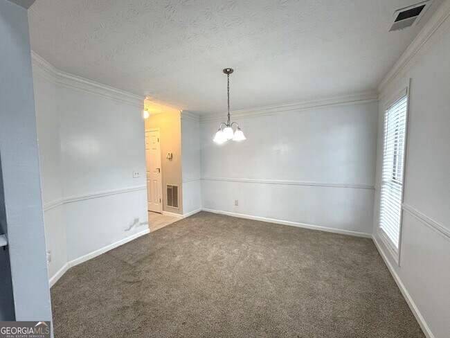 Photo - 2121 Silva Ct