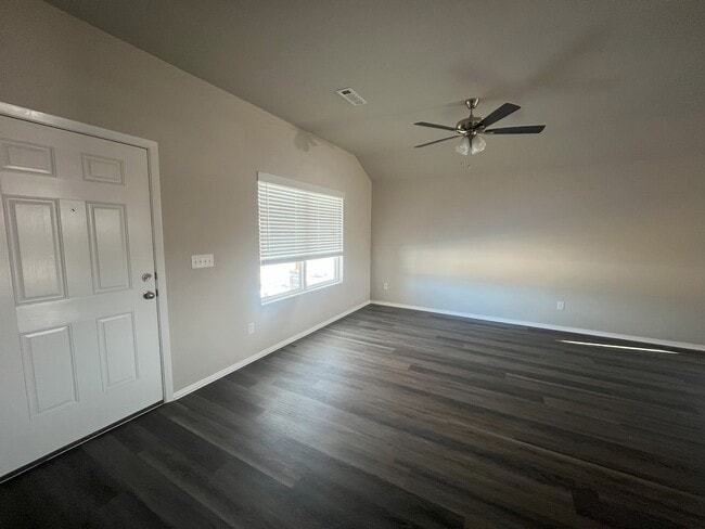 Photo - 2396 E Illinois Aly