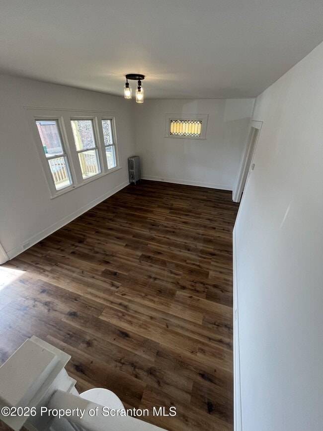 Photo - 1139 Sanderson Ave