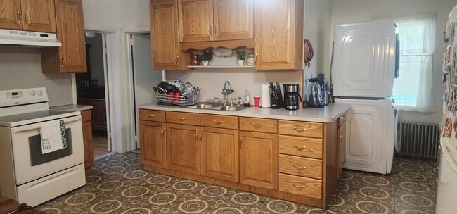 Photo - 78 Tucker Ave