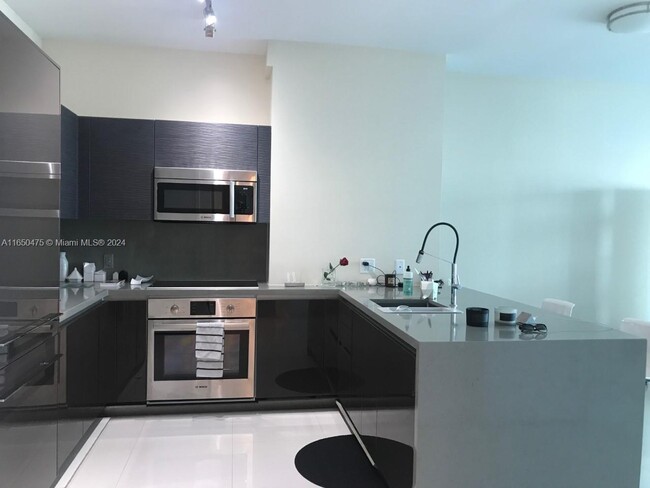 Photo - 1080 Brickell Ave Condominio Unidad 3105