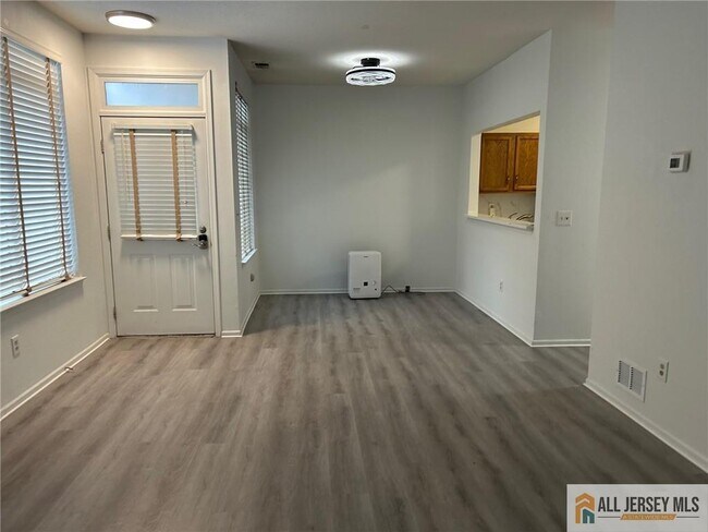 Photo - 65 Wentworth Rd