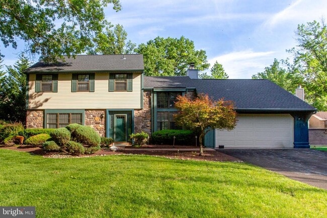Photo - 19 Seton Hill Ct
