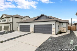 Building Photo - 194 Nespral Dr