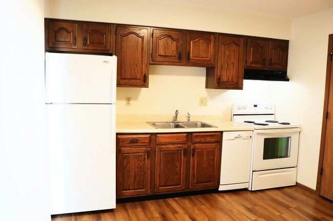 Photo - Kettle River Town Homes