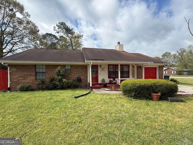 Photo - 704 Olive St