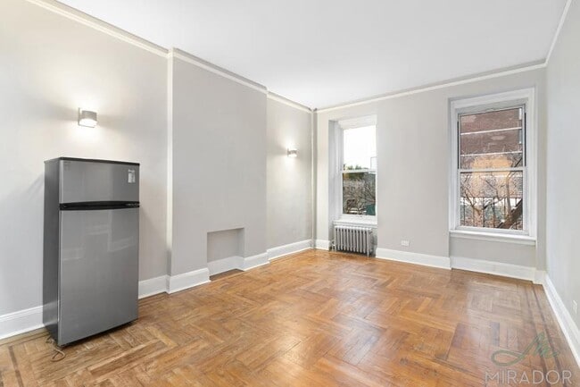 Building Photo - 1 bedroom in New York NY 10022 Unit 3F Rental