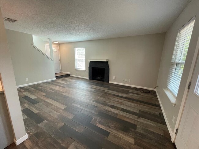 Photo - 8810 Springmail Cir