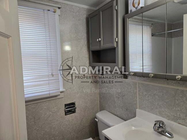 Photo - 54 Walnut St