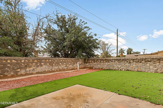 Photo - 10914 Pelhem Rd