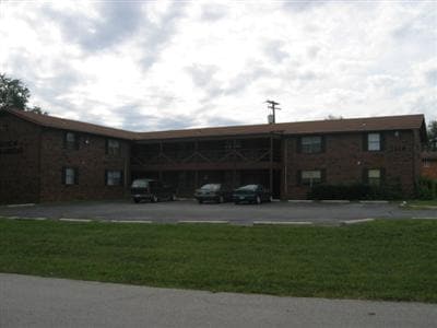 Photo - Stanview Gardens - 8 Apartments Units