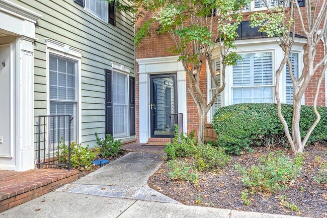Photo - 27 Mt Vernon Cir