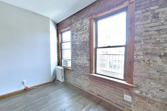 Photo - 410 E 13th St Apartment Unit 6A