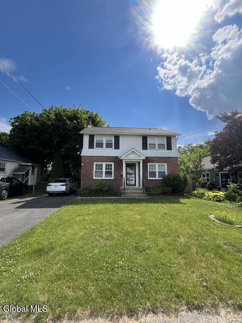 4 Katherine Rd